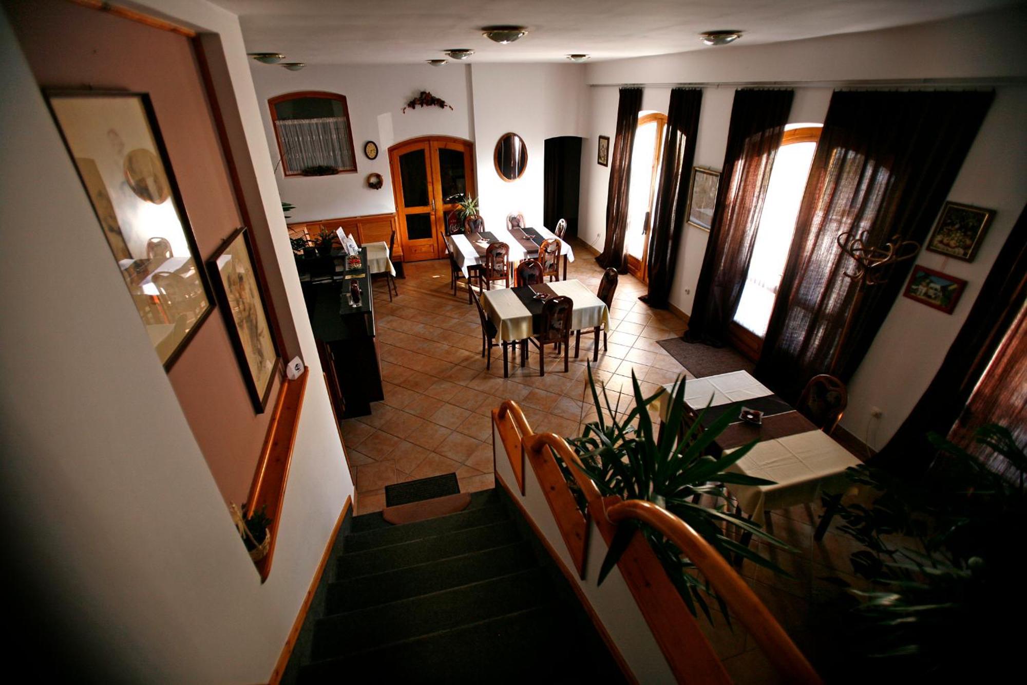Hotel Keszi Panzio Budakeszi Esterno foto