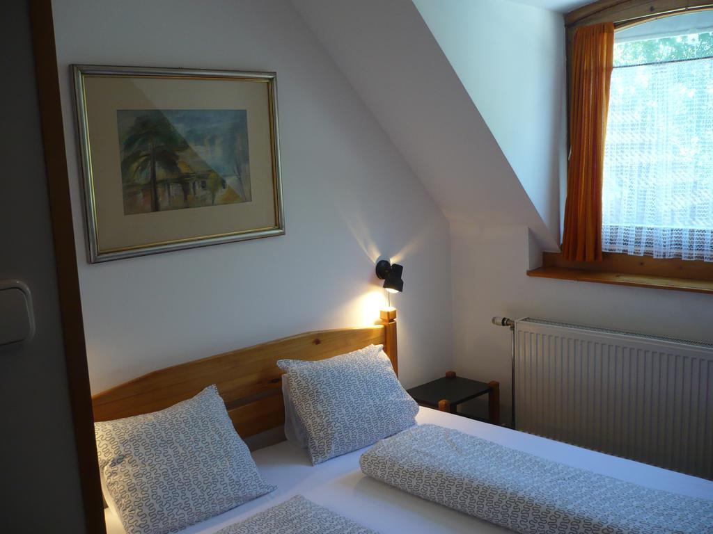 Hotel Keszi Panzio Budakeszi Esterno foto
