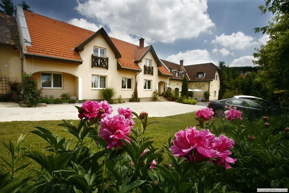 Hotel Keszi Panzio Budakeszi Esterno foto
